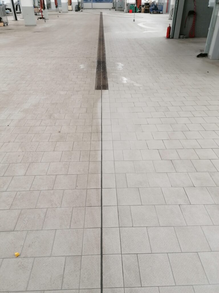 Realizacja sprzątania PHU HomeVit