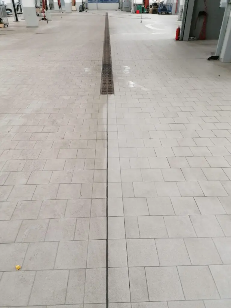 Realizacja sprzątania PHU HomeVit